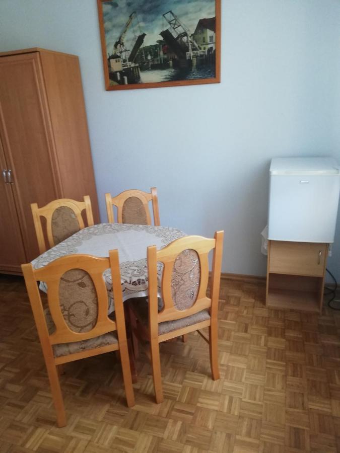 U Halinki Daire Ujście-Darłowskie Dış mekan fotoğraf